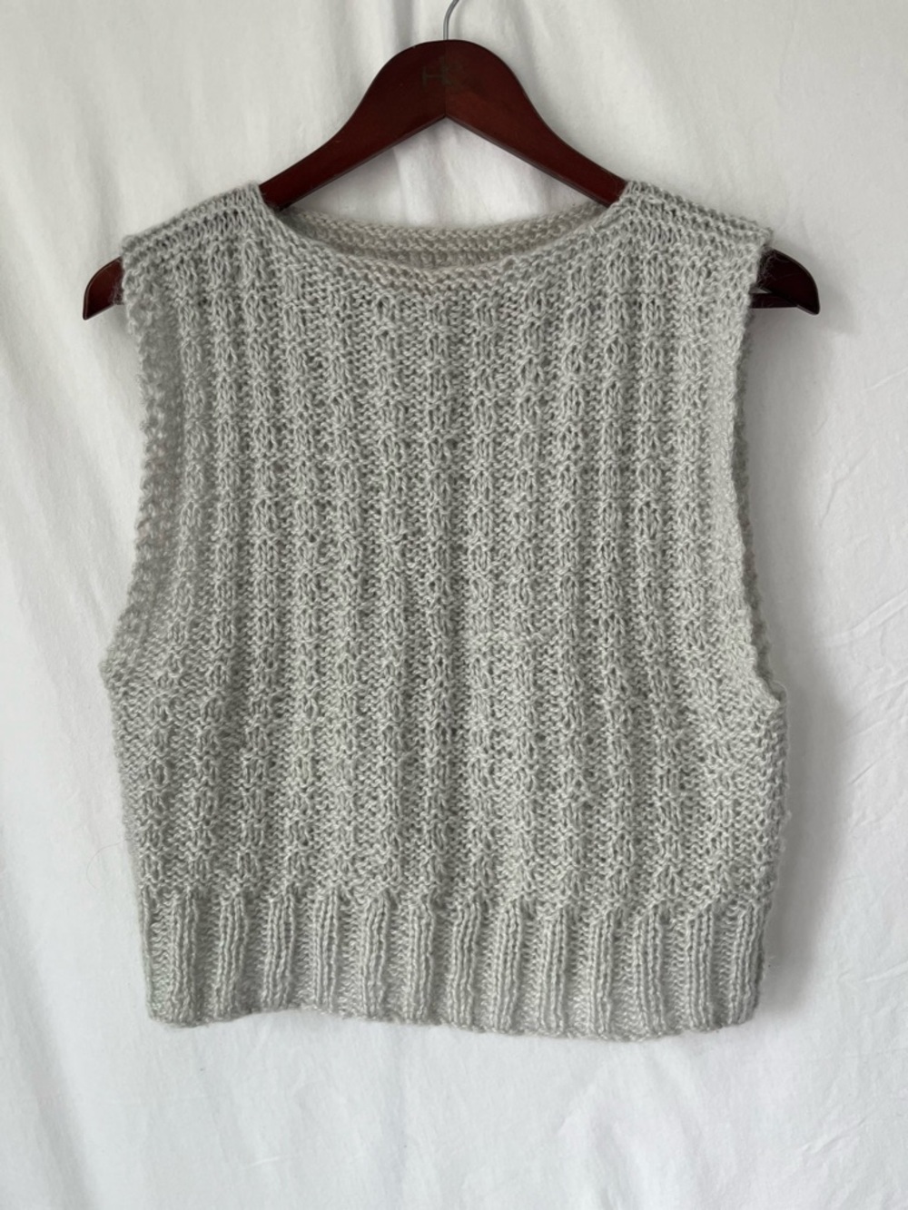 Handknit Textured Sleeveless Sweater Vest in Light Gray